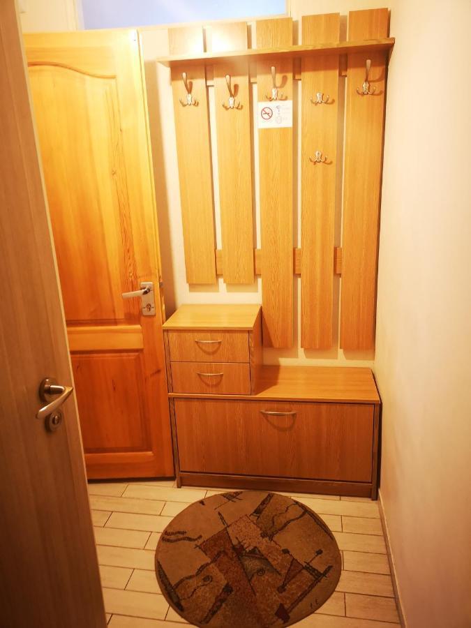 River Apartment ไคลเพดา ภายนอก รูปภาพ