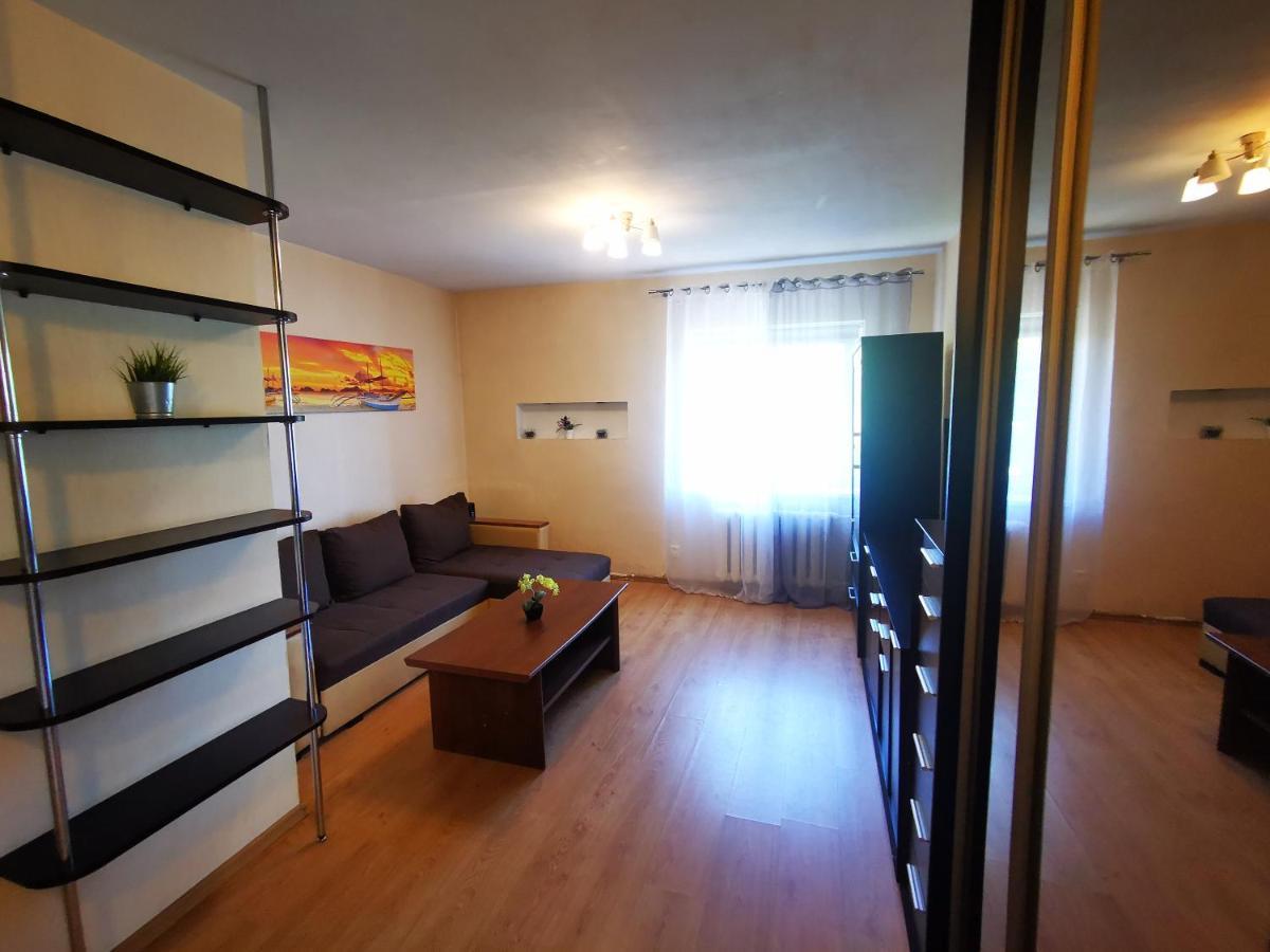 River Apartment ไคลเพดา ภายนอก รูปภาพ